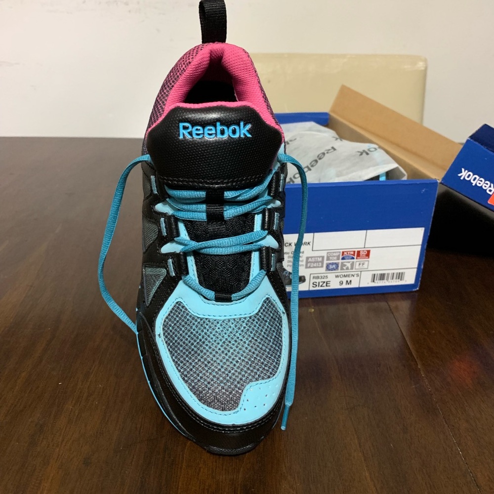 Steel toe Reebok Work Sneakers